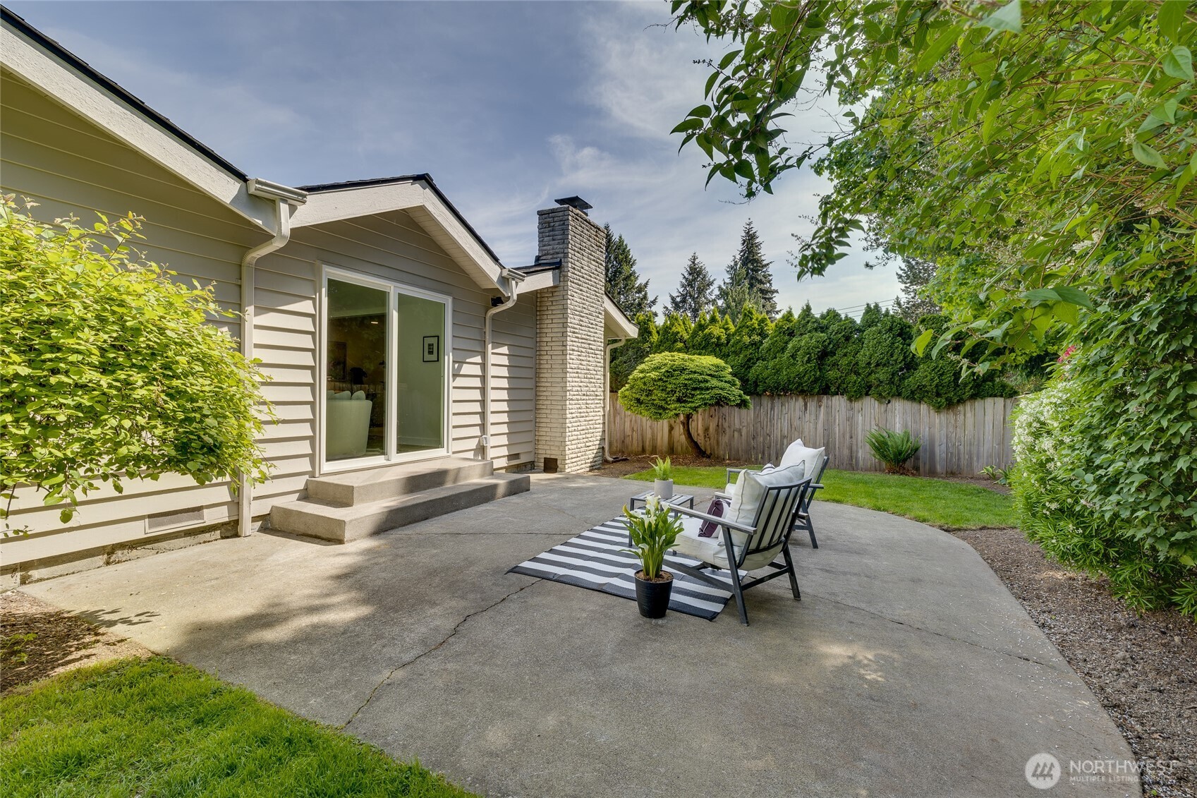 9111 Northeast 192nd Place Bothell, WA 98011 - Photo 25 of 27