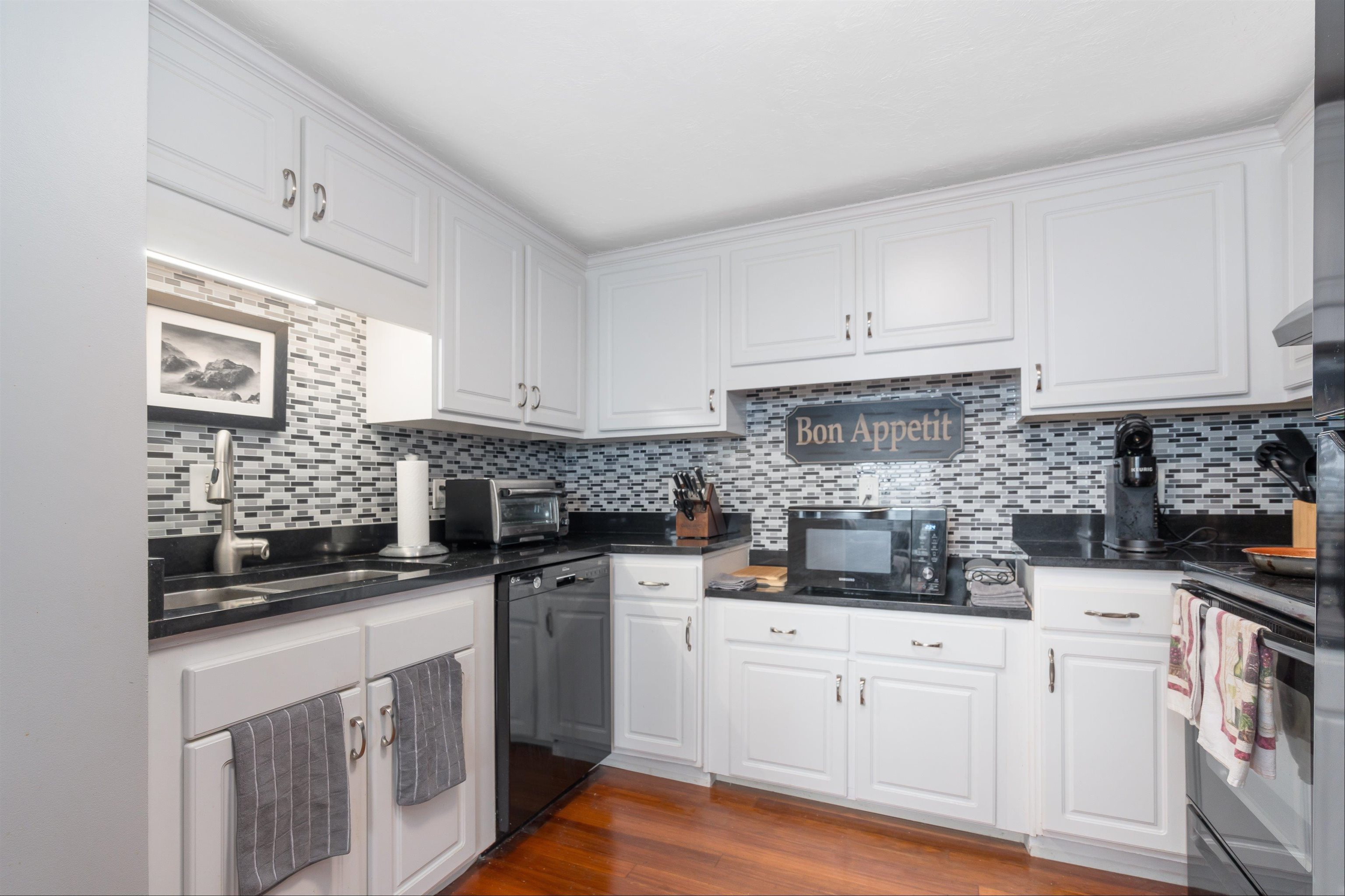 55 River Road, Unit 10A Manchester, NH 03104 - Photo 37 of 37