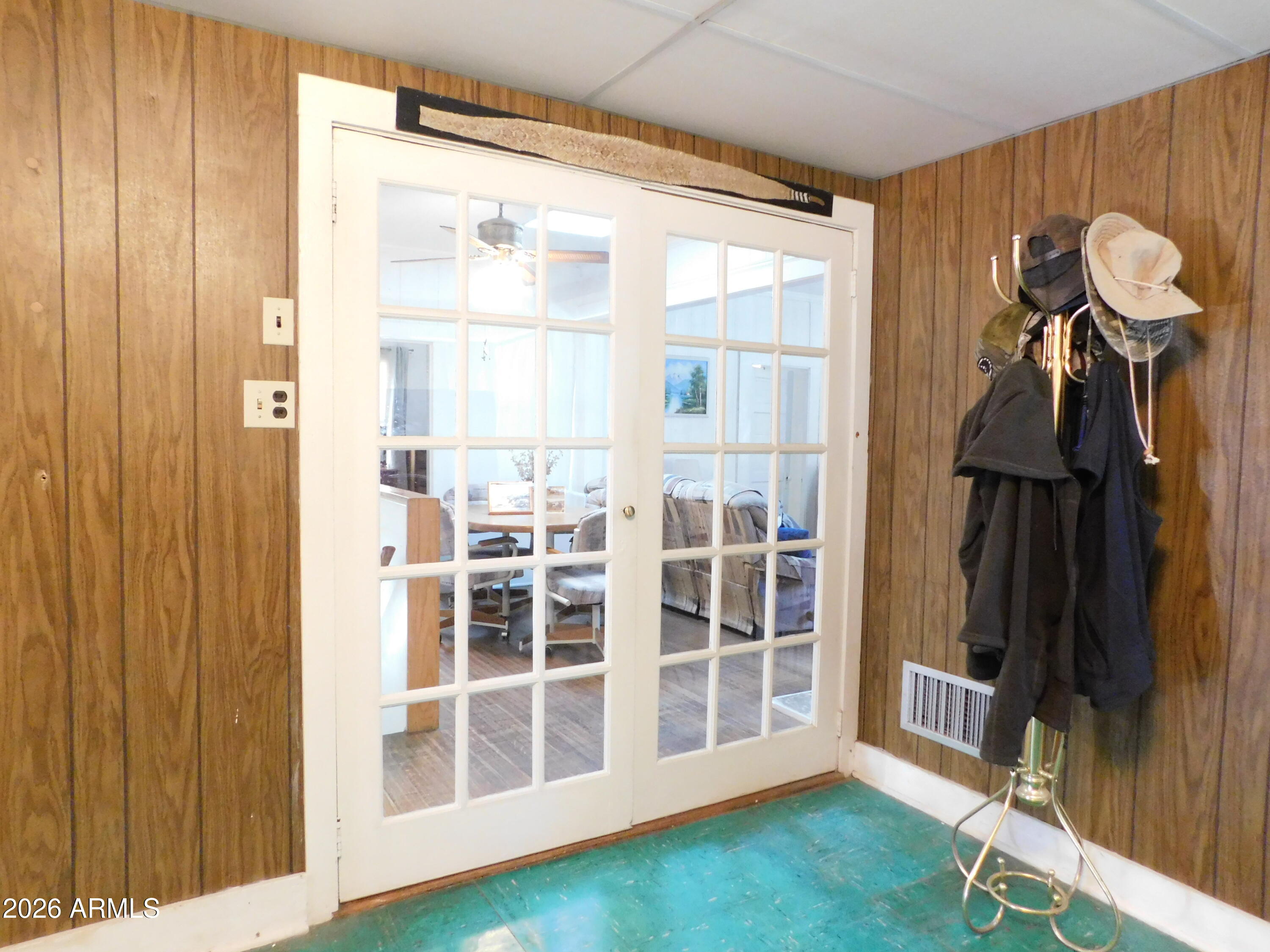 414 Tombstone Canyon Bisbee, AZ 85603 - Photo 10 of 44 a view of a interior of the house