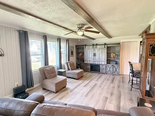 $99,500 | 322 West Lafayette Street, El Dorado Springs, MO 64744