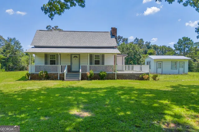 $349,900 | 303 Oak Way Drive, Eastanollee, GA 30538