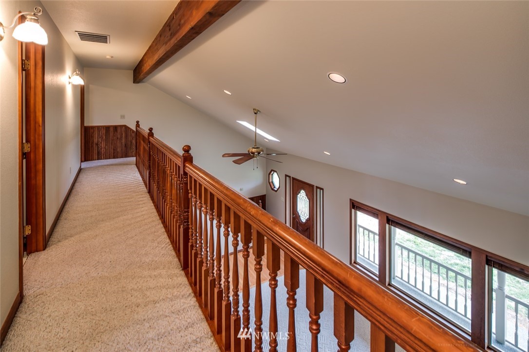 1562 Huntley Road Bellingham, WA 98226 - Photo 11 of 25