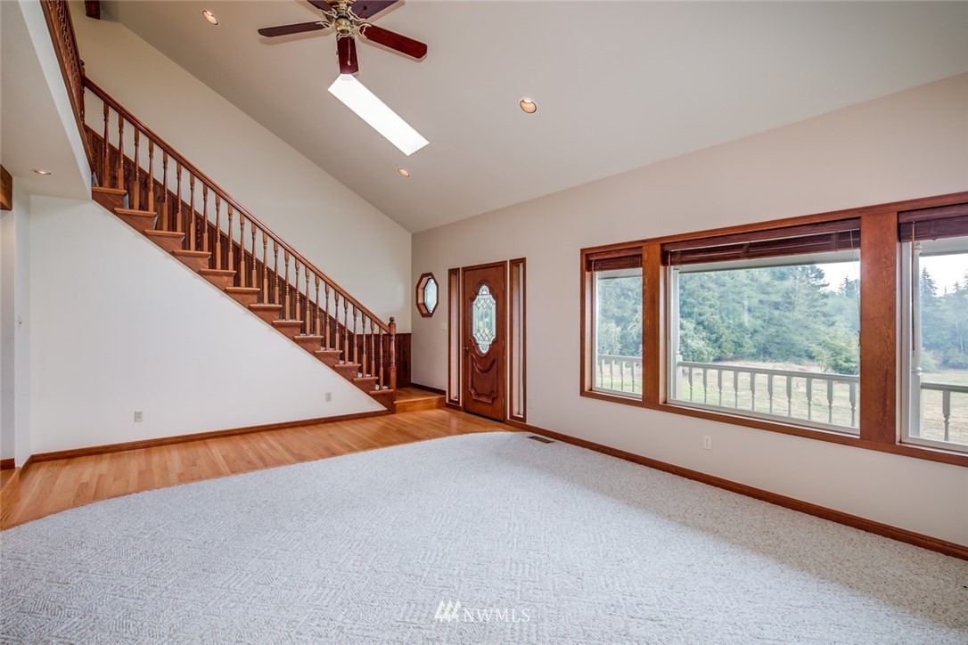 1562 Huntley Road Bellingham, WA 98226 - Photo 4 of 25