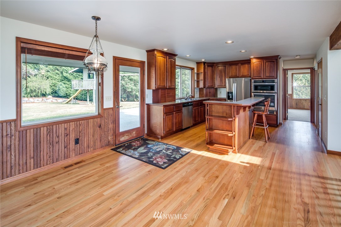 1562 Huntley Road Bellingham, WA 98226 - Photo 7 of 25