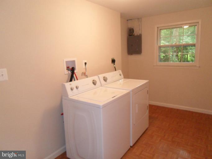3525 Cornell Road Fairfax, VA 22030 - Photo 12 of 27 Wonderful Laundry Room in Basement