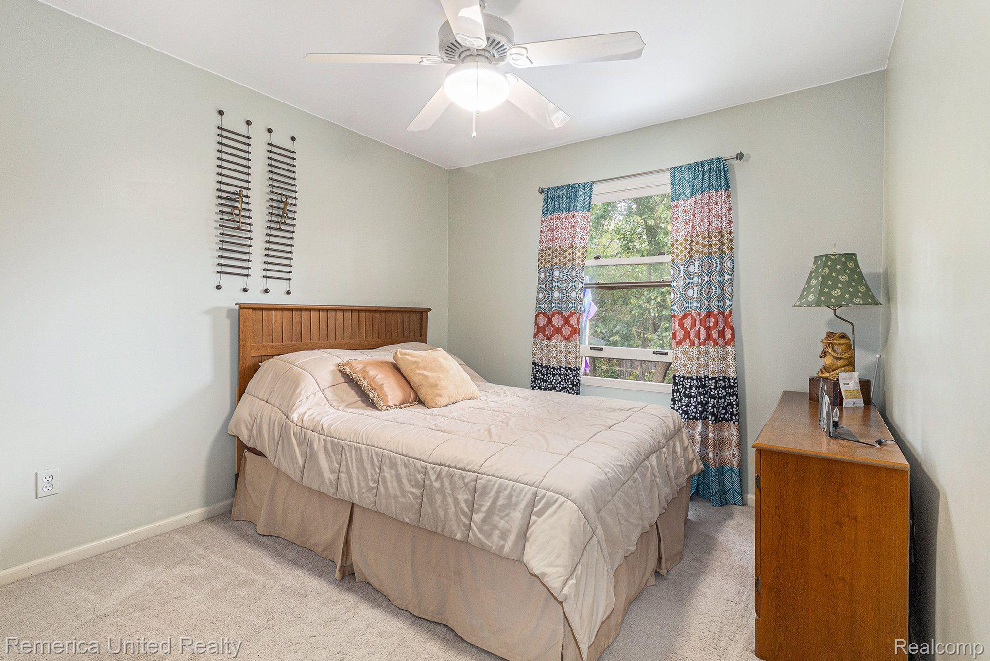 5431 Greenfield Road Brighton, MI 48114 - Photo 21 of 31 Gallery Image 21