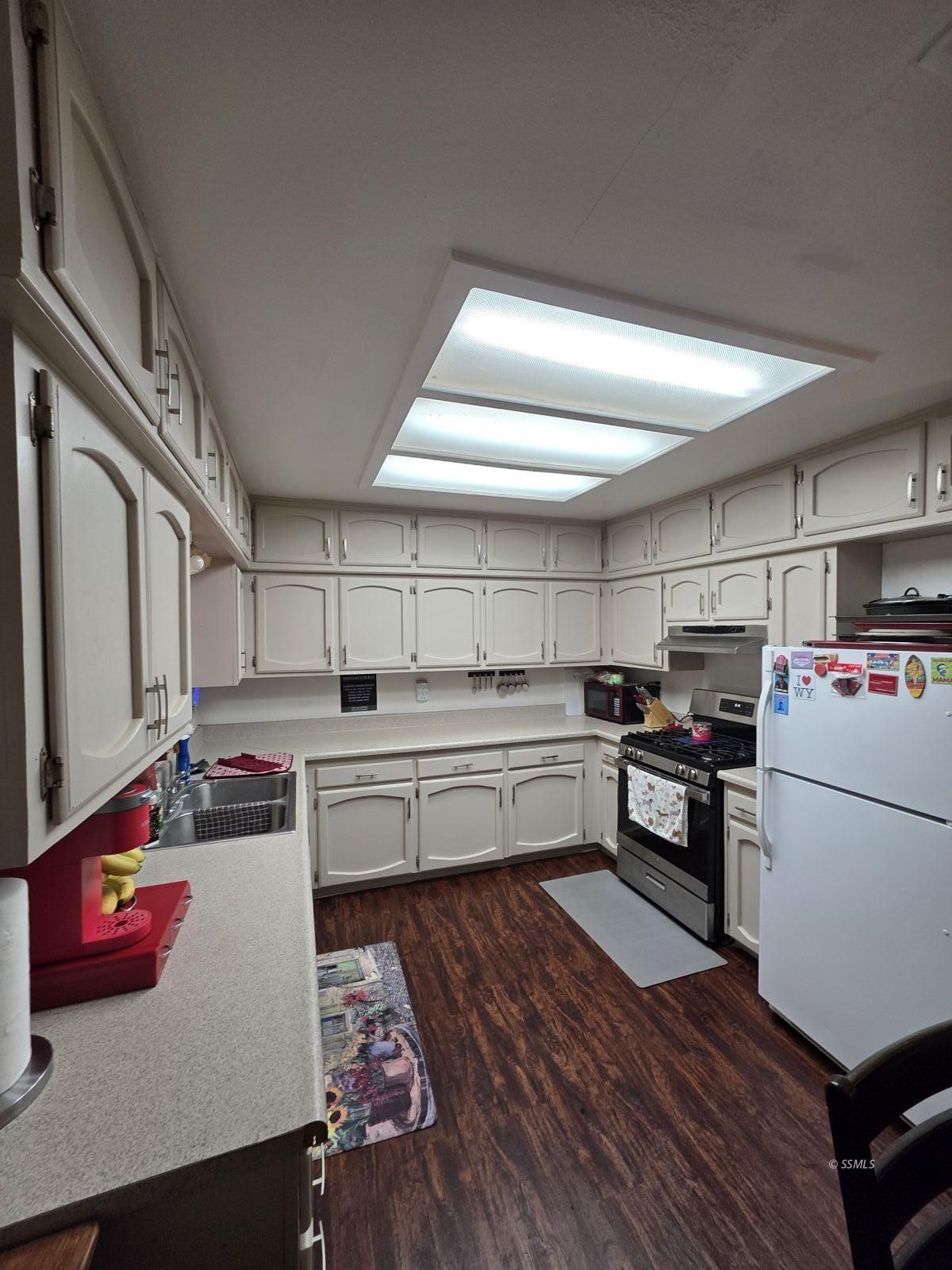 1236 West Langley Avenue Ridgecrest, CA 93555 - Photo 14 of 35 Gallery Image 14