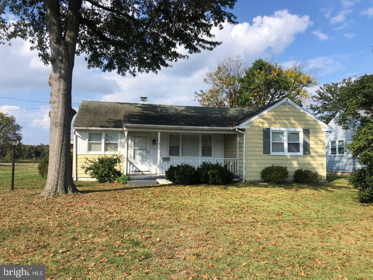 641 Polk Street Riverside, NJ 08075 - Photo 1 of 53