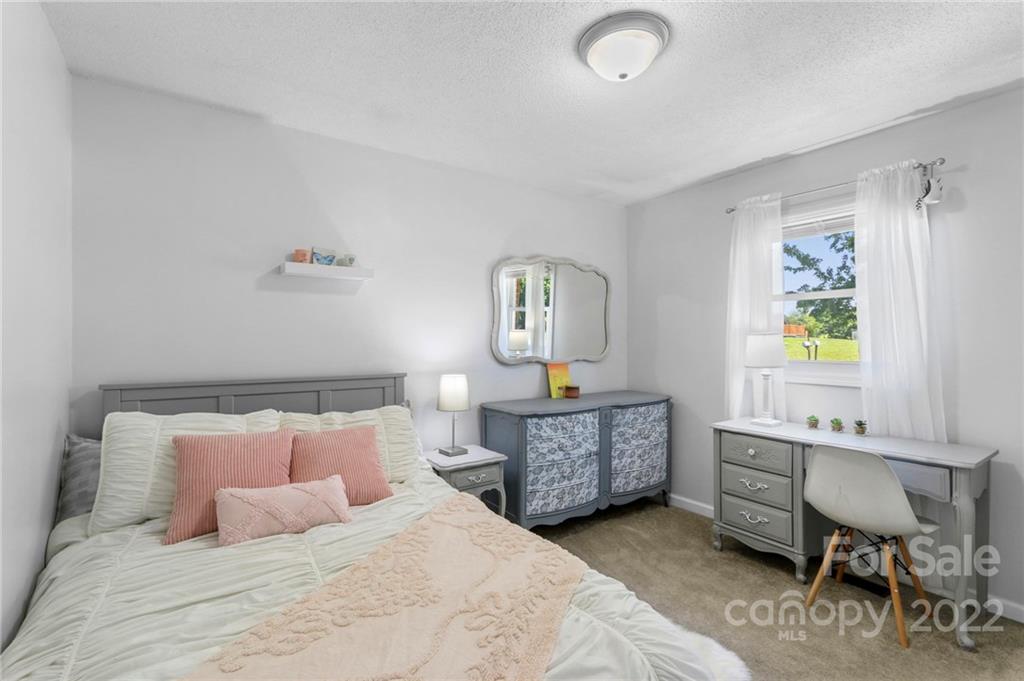 2116 Union Grove Road Lenoir, NC 28645 - Photo 16 of 35 Gallery Image 16