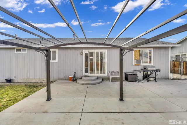 $335,000 | 416 Paul Avenue, Yerington, NV 89447