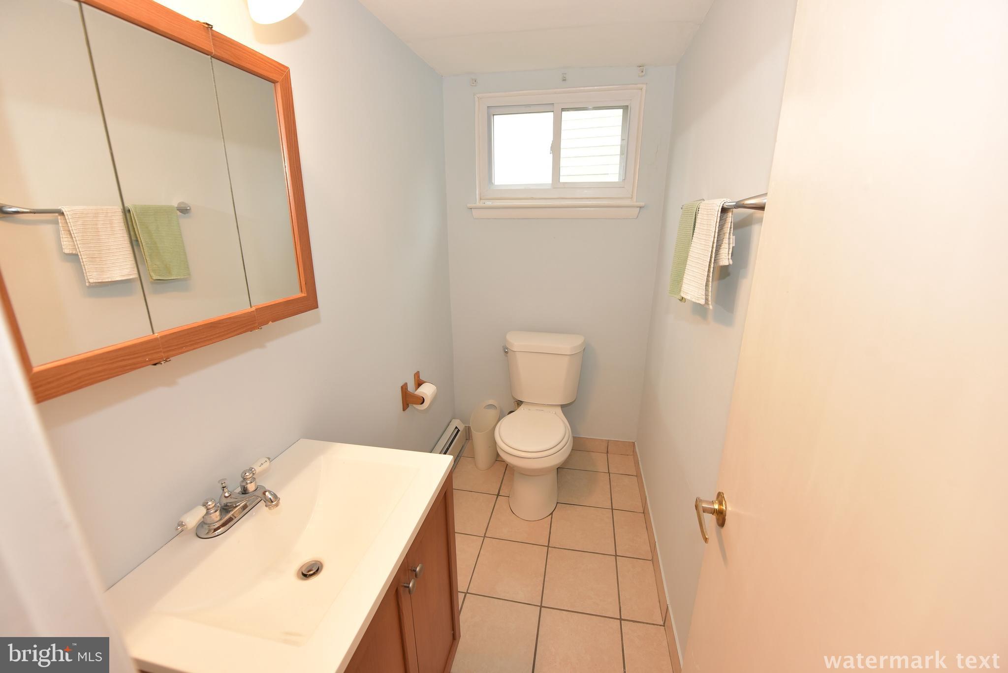 1 Colonial Road Havertown, PA 19083 - Photo 14 of 22 Powder Room