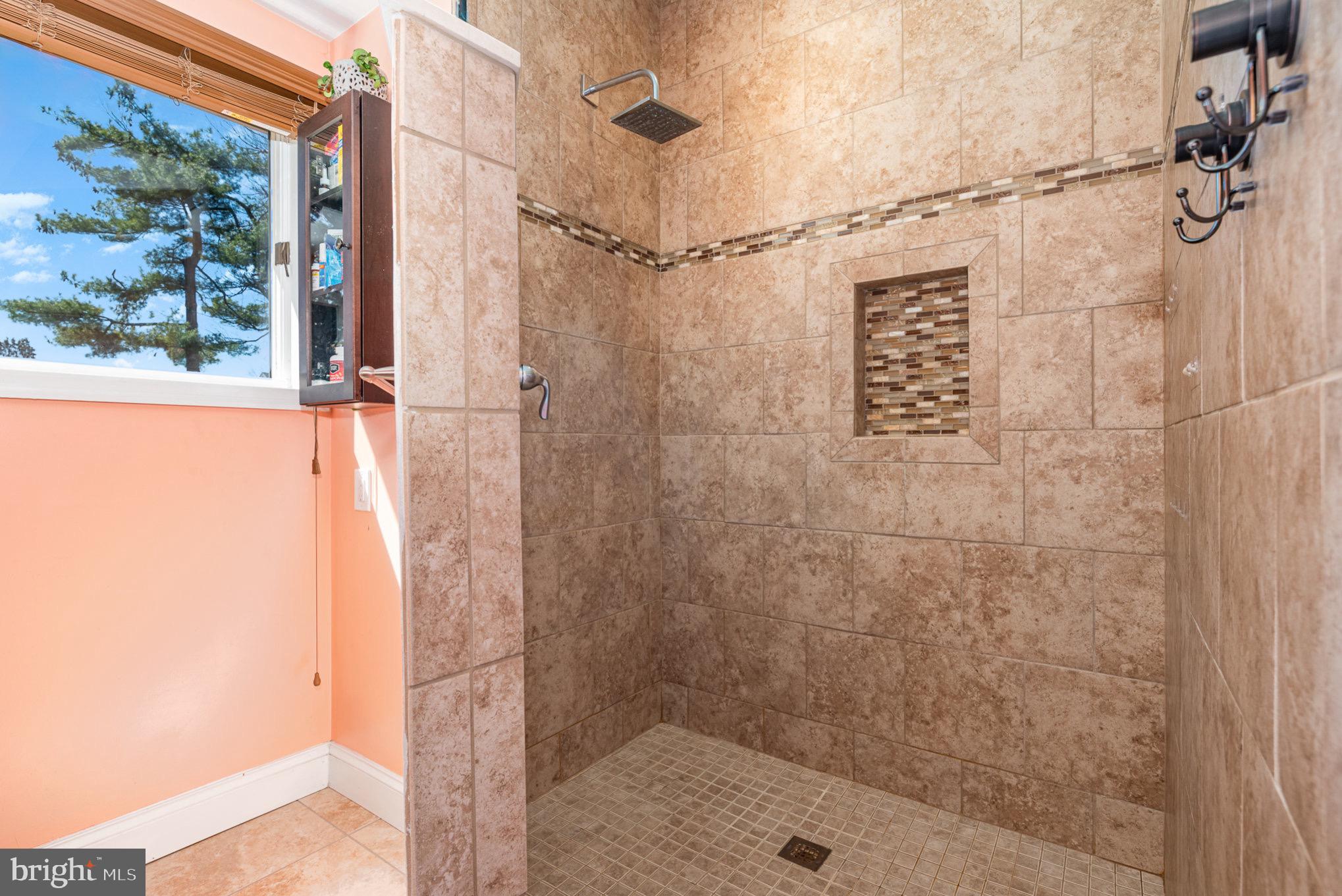 1634 Campus Road Elizabethtown, PA 17022 - Photo 21 of 32