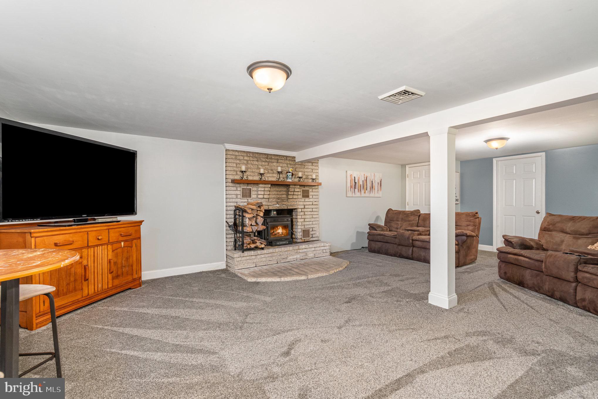 1634 Campus Road Elizabethtown, PA 17022 - Photo 28 of 32