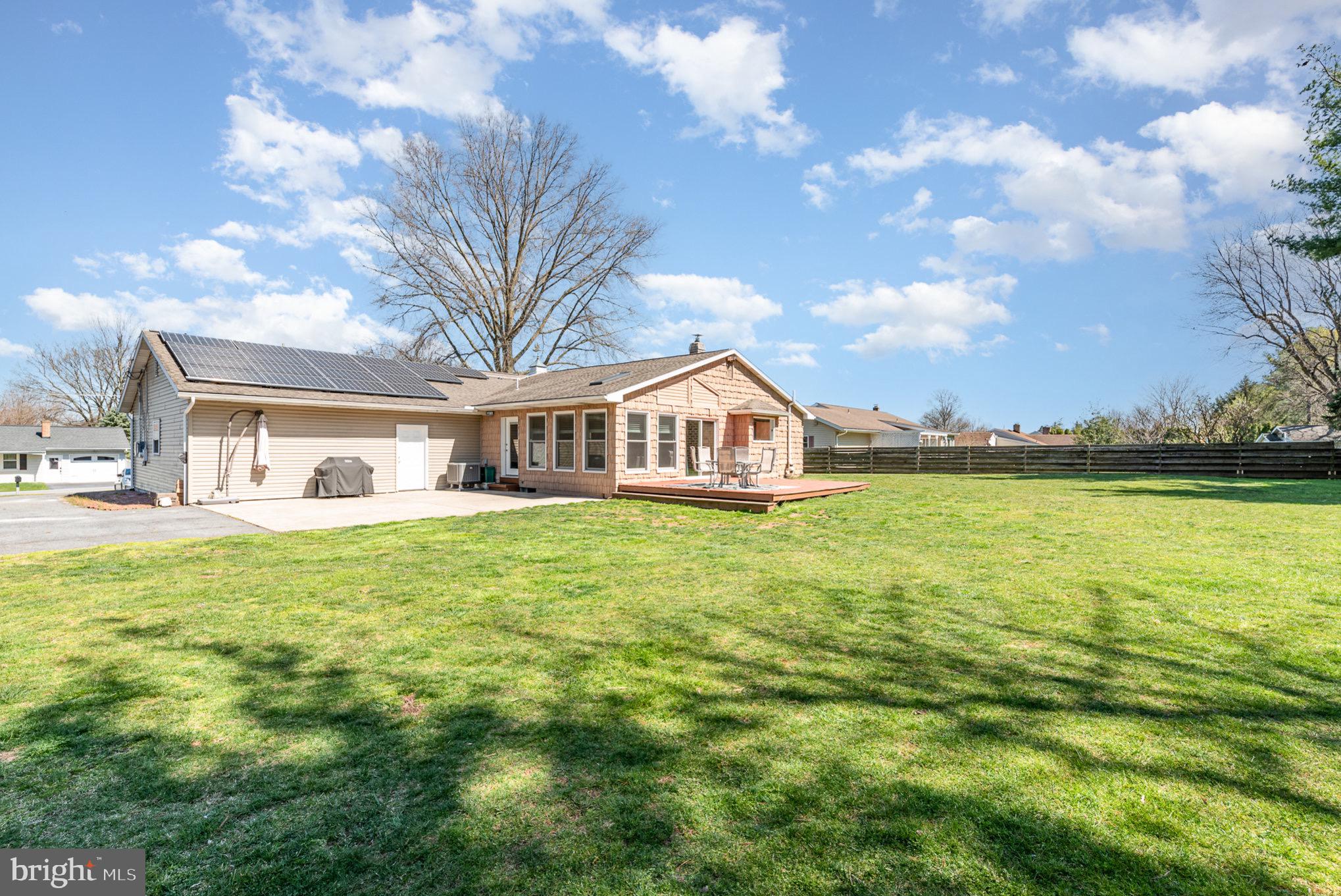 1634 Campus Road Elizabethtown, PA 17022 - Photo 7 of 32