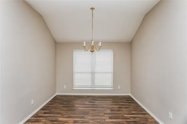 $360,000 | 346 Mesquite Hill Drive, Arlington, TX 76002