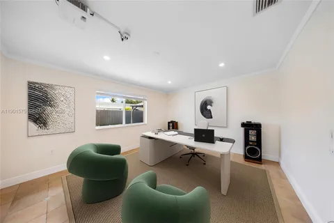 $875,000 | 10501 Southwest 126th Avenue, Miami, FL 33186