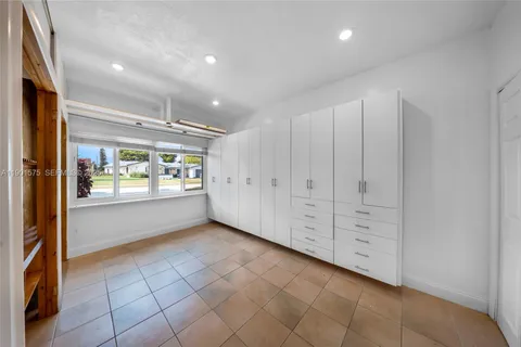 $875,000 | 10501 Southwest 126th Avenue, Miami, FL 33186