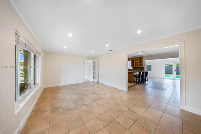 $875,000 | 10501 Southwest 126th Avenue, Miami, FL 33186