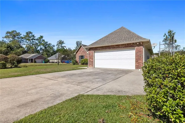 $257,000 | 22157 Fen Street, Ponchatoula, LA 70454