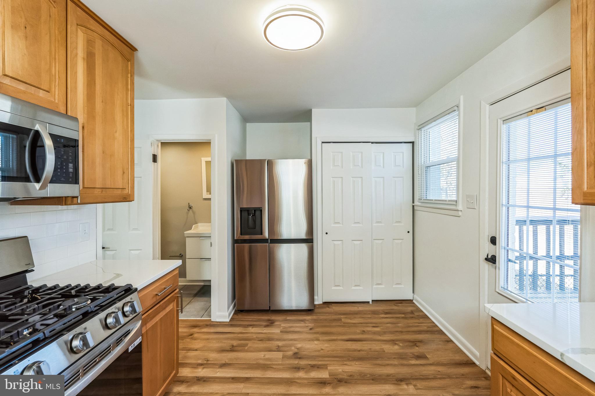 11 East Avon Road Brookhaven, PA 19015 - Photo 9 of 25 Gallery Image 9