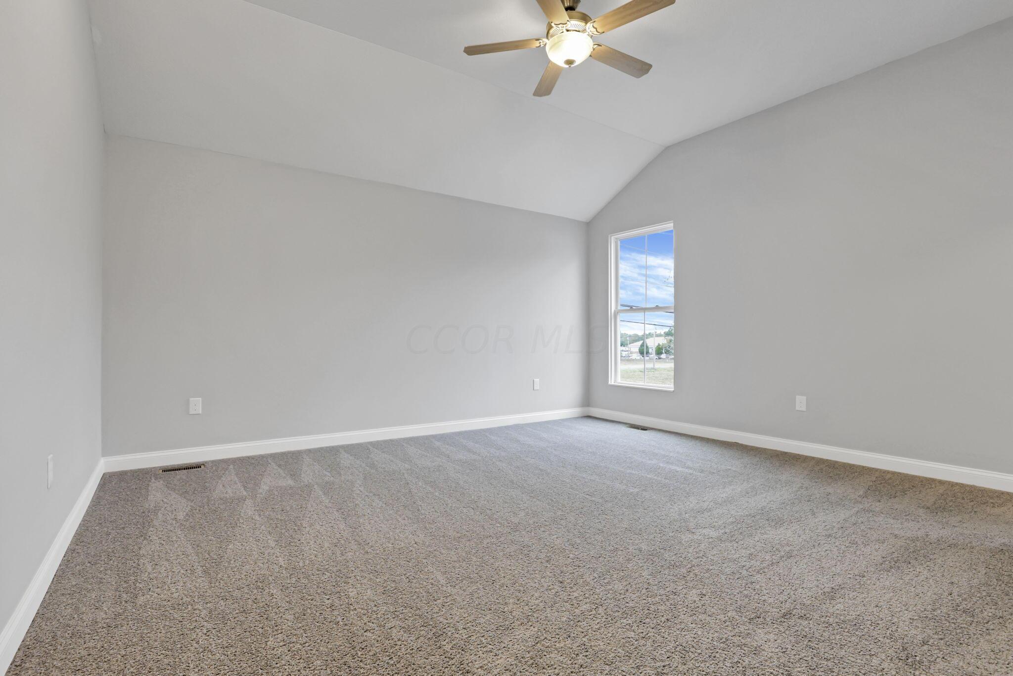 1555 Delbert Road Columbus, OH 43219 - Photo 33 of 48 33-web-or-mls-0N4A2829