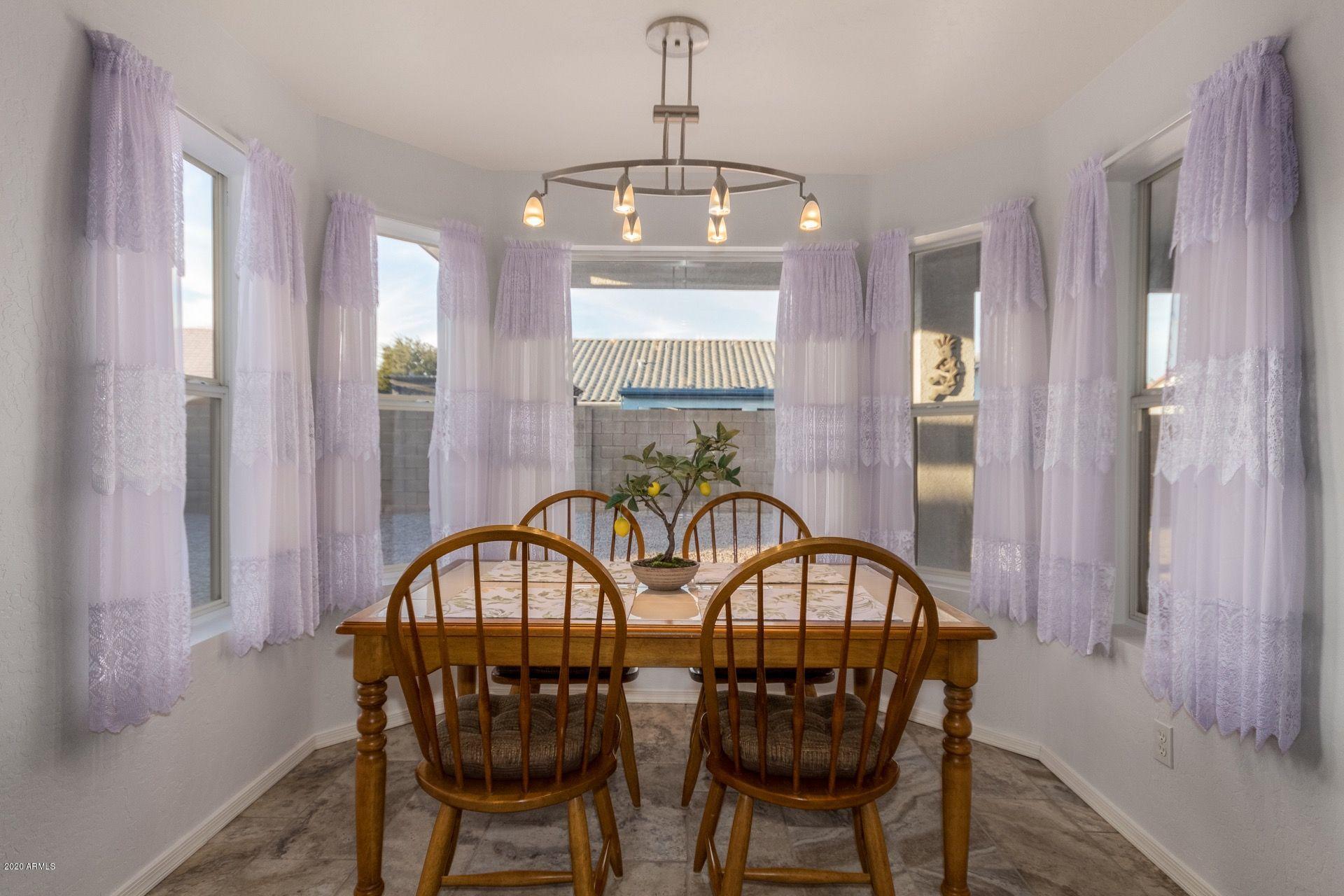 11452 East Decatur Street Mesa, AZ 85207 - Photo 6 of 17 Decatur 26