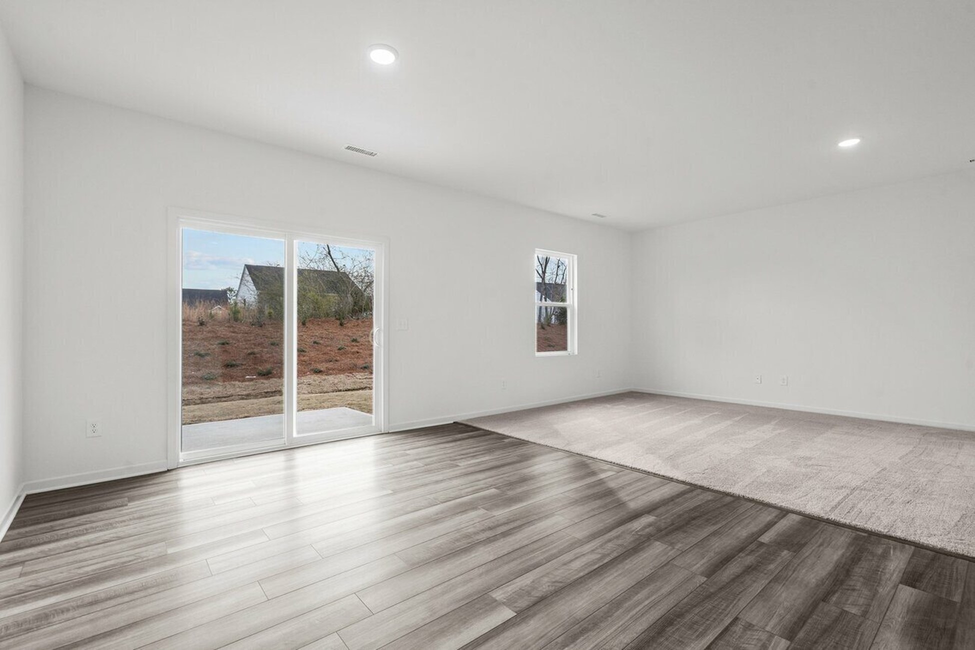 3561 Fellowship Road Columbia, TN 38401 - Photo 5 of 5 Gallery Image 5