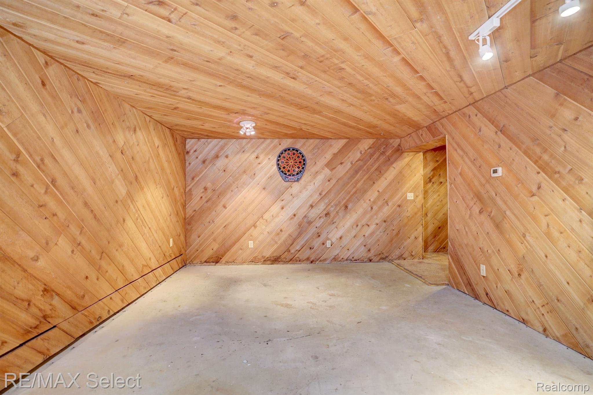 4164 Calkins Road Flint, MI 48532 - Photo 30 of 36 Gallery Image 30