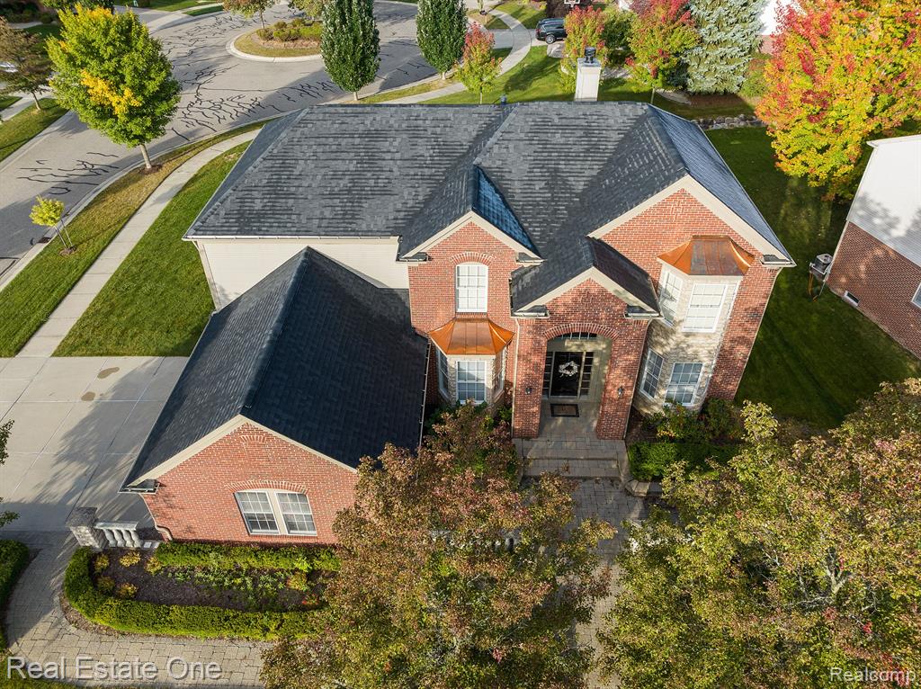 584 Bedlington Drive Rochester Hills, MI 48307 - Photo 5 of 34