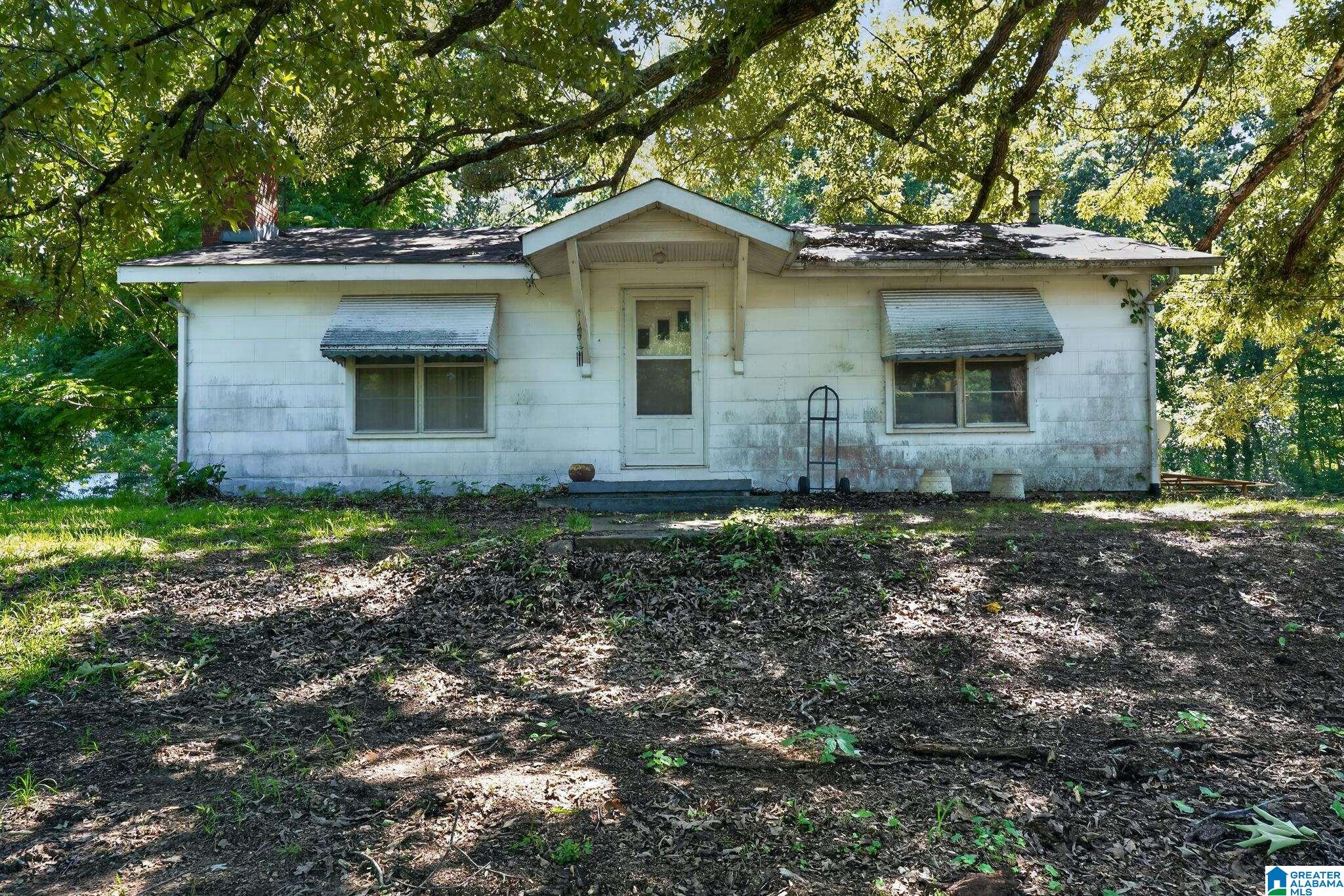 5501 Cruce Road Adamsville, AL 35005 - Photo 1 of 53