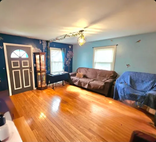 $249,900 | 700 Warren Avenue, Rockdale, IL 60436