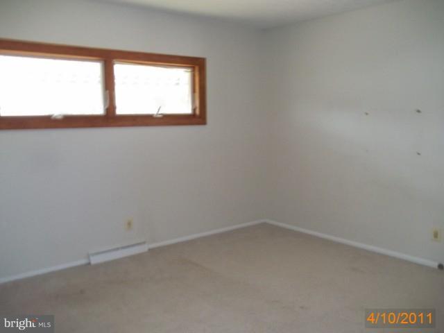 627 Andrews Road Aberdeen, MD 21001 - Photo 2 of 8 Interior (General)