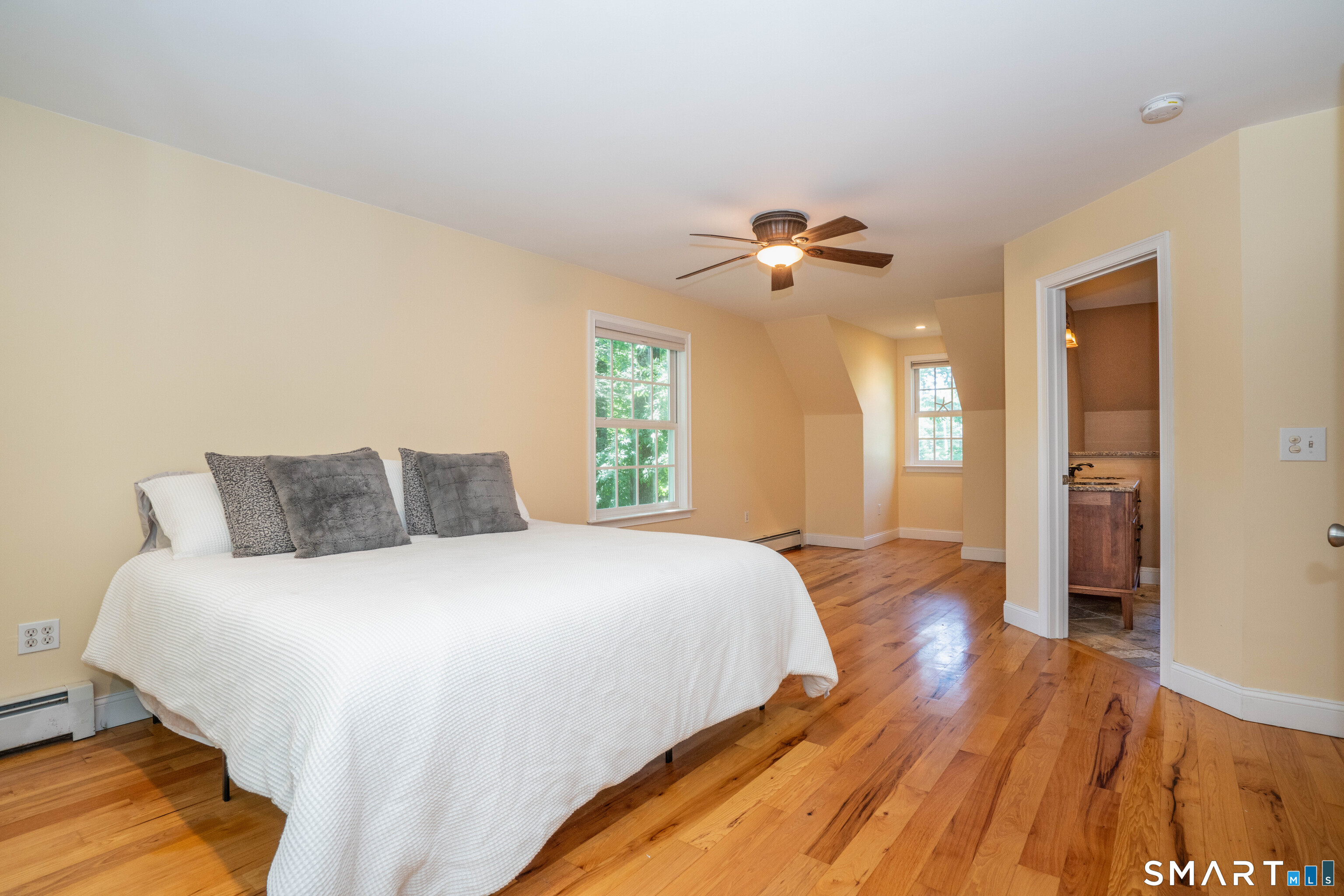 38 Hickory Hill Road Simsbury, CT 06070 - Photo 26 of 40