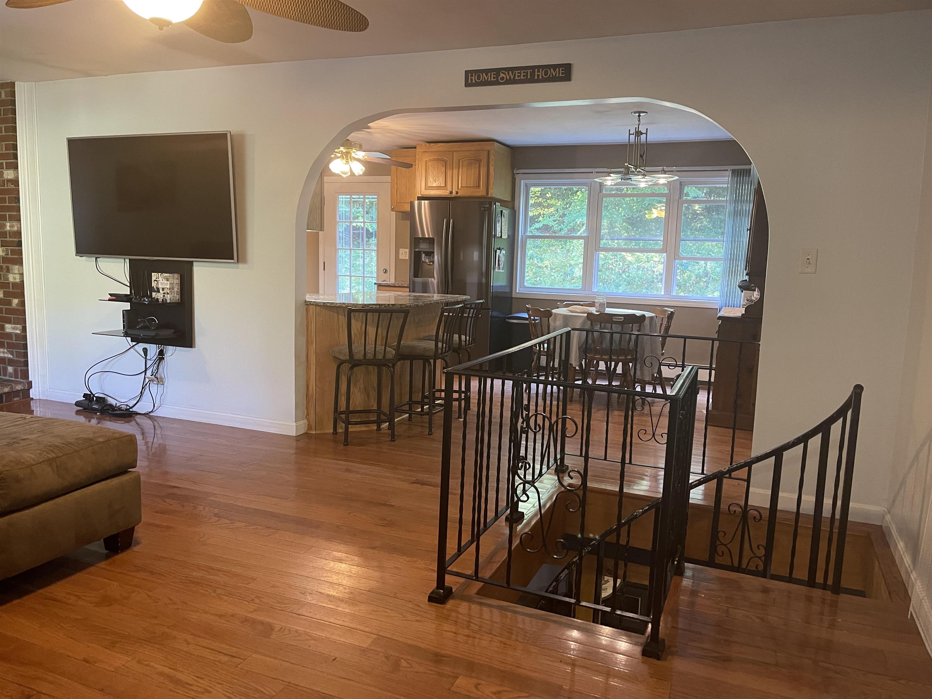 22 Roblin Road Bedford, NH 03110 - Photo 13 of 26