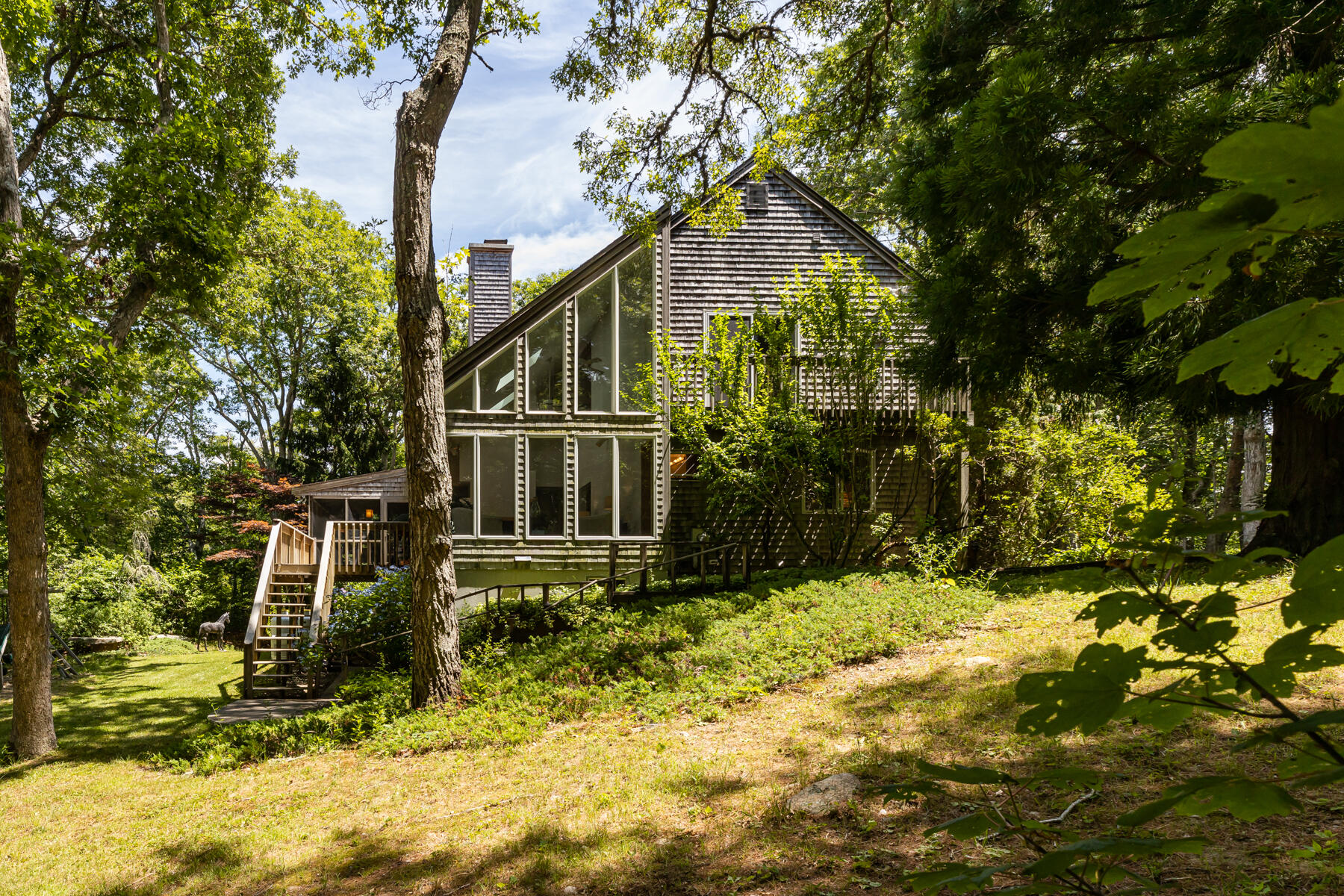 19 Proctor Road Woods Hole, MA 02543 - Photo 31 of 43