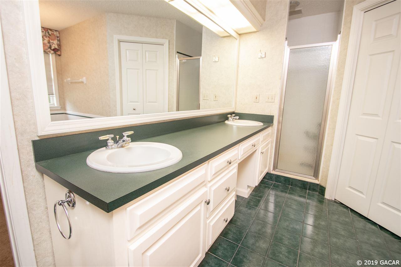 9564 Southwest 67th Avenue Hampton, FL 32044 - Photo 18 of 30 Gallery Image 18