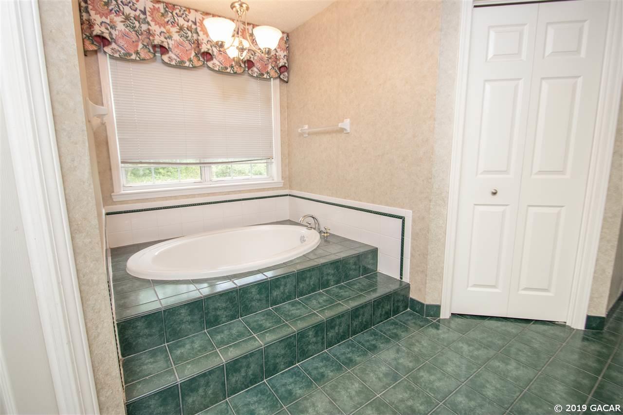 9564 Southwest 67th Avenue Hampton, FL 32044 - Photo 19 of 30 Gallery Image 19