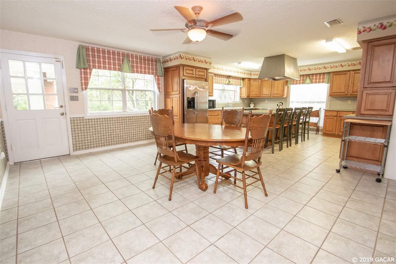 9564 Southwest 67th Avenue Hampton, FL 32044 - Photo 9 of 30 Gallery Image 9