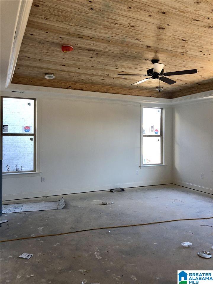 241 Kinross Circle Pelham, AL 35124 - Photo 3 of 8