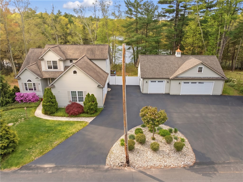 122 Spring Grove Road Glocester, RI 02814 - Photo 3 of 50