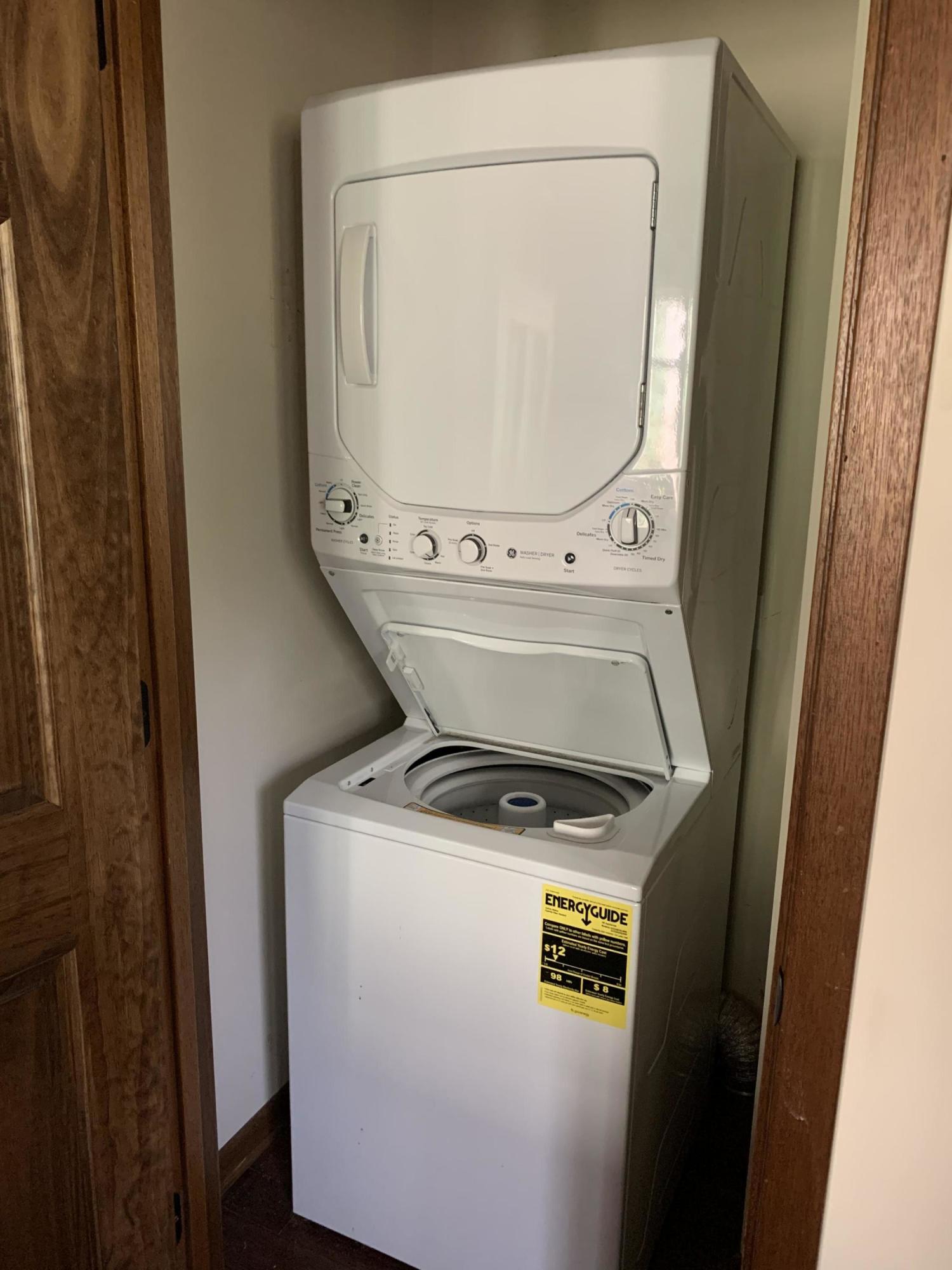 2006 Chilhowee Loop Walland, TN 37886 - Photo 12 of 25 Washer.Dryer