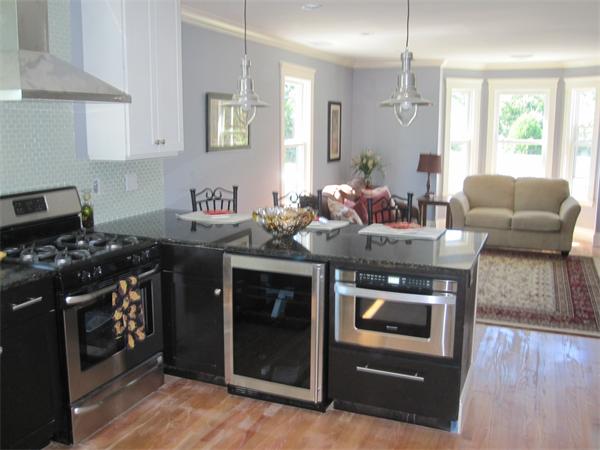 89 Decatur Street, Unit 2 Arlington, MA 02474 - Photo 4 of 14 Gallery Image 4