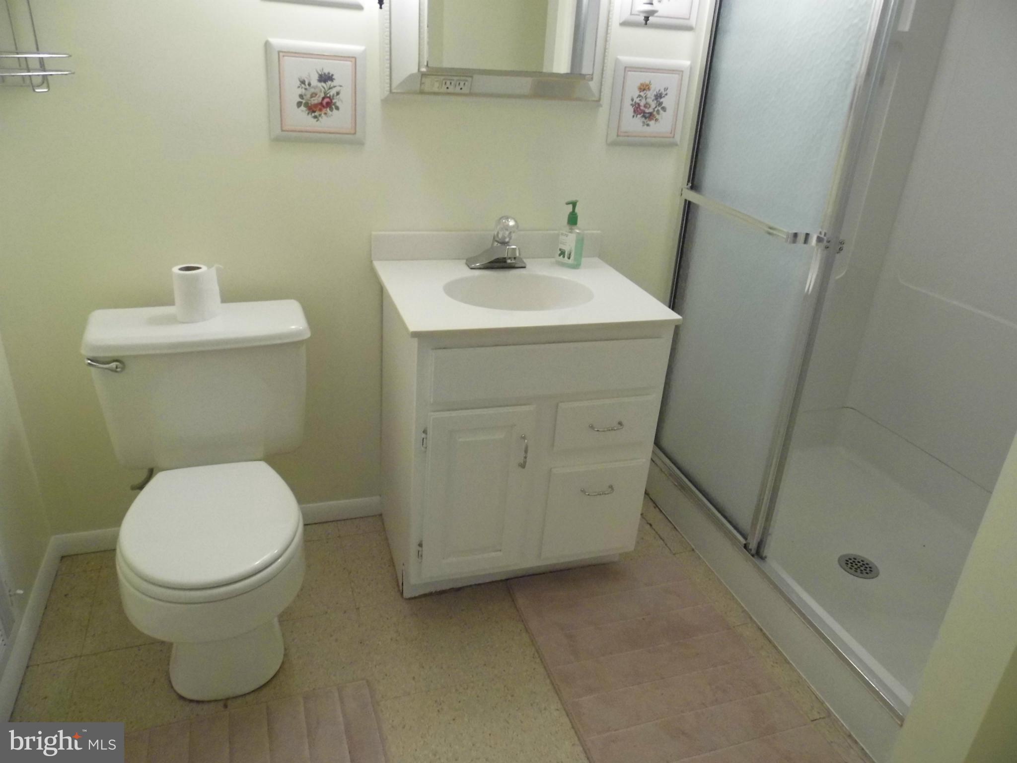 3315 Fayette Road Kensington, MD 20895 - Photo 8 of 22 Bath