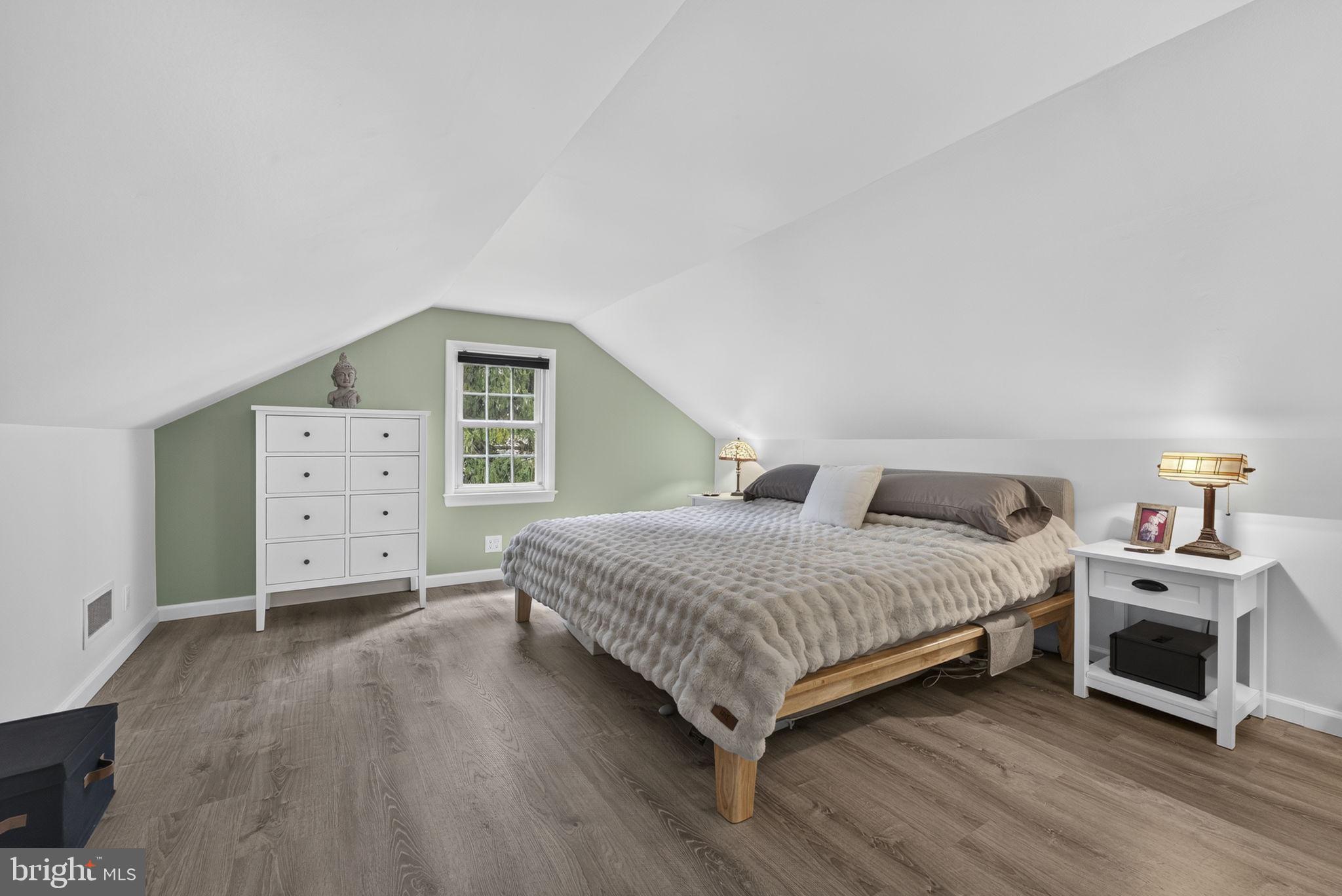 413 Clarksville Road Princeton Junction, NJ 08550 - Photo 20 of 26 Gallery Image 20