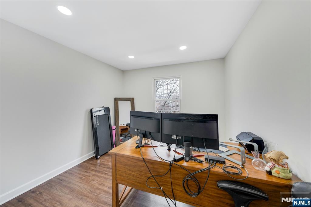 994 Boxwood Court Mahwah, NJ 07430 - Photo 12 of 27