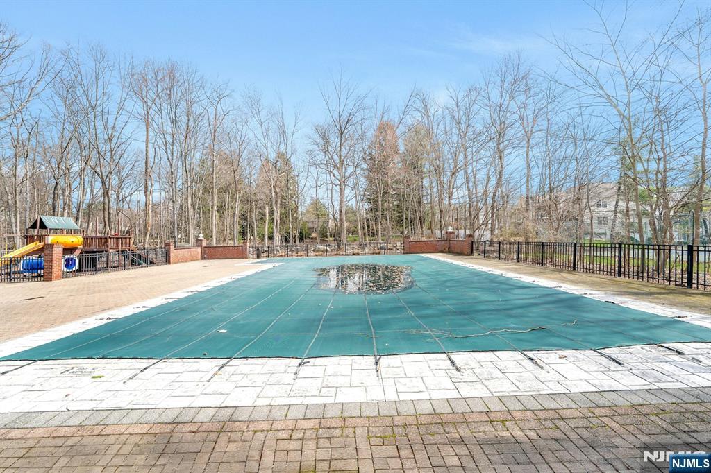 994 Boxwood Court Mahwah, NJ 07430 - Photo 26 of 27