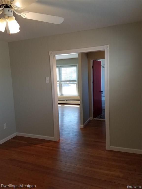 2716 West Thirteen Mile Road Royal Oak, MI 48073 - Photo 11 of 17