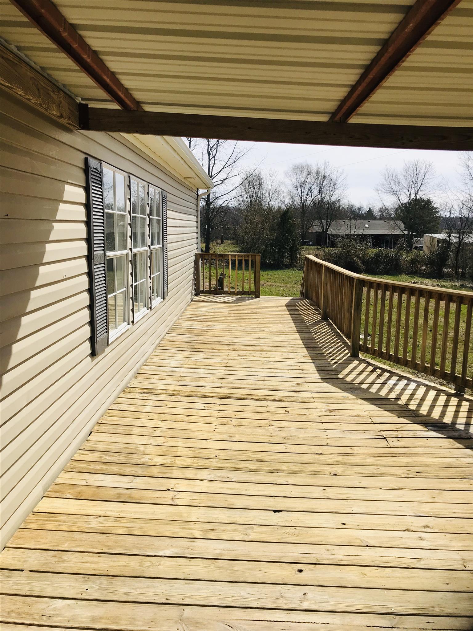 145 Absher Road Portland, TN 37148 - Photo 20 of 22 a view of a roof deck