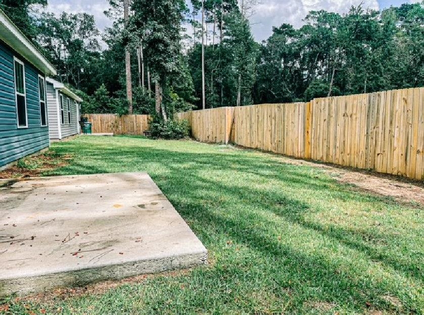 33 Kickapoo Street Crawfordville, FL 32327 - Photo 2 of 15