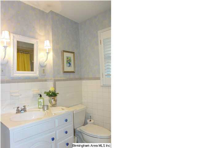 101 Pine Ridge Circle Birmingham, AL 35213 - Photo 6 of 32